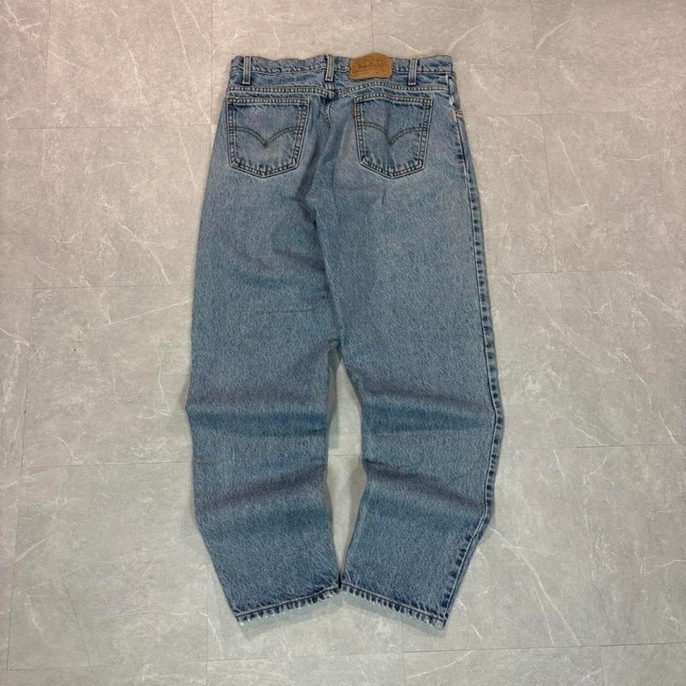 Orange tab Levi 550 jeans -34x32 -Good condition